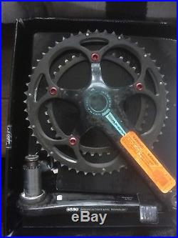 Campagnolo Super Record Carbon Chainset Crankset. 11 Speed 53/39 175mm Campagnolo Super Record Carbon Chainset Crankset. 11 Speed 53/39 175mm