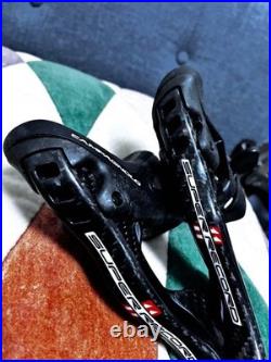Campagnolo Super Record Ergopower Carbon Shifter Lever Set Black Campagnolo Super Record Ergopower Carbon Shifter Lever Set Black