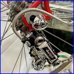 (SIZE 54cm) 1984 MAGNI FERRARI ROAD BIKE CAMPAGNOLO ICS SUPER RECORD CINELLI