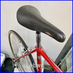 (SIZE 54cm) 1984 MAGNI FERRARI ROAD BIKE CAMPAGNOLO ICS SUPER RECORD CINELLI
